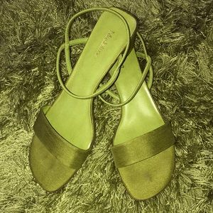 Madeline- Olive green sandal